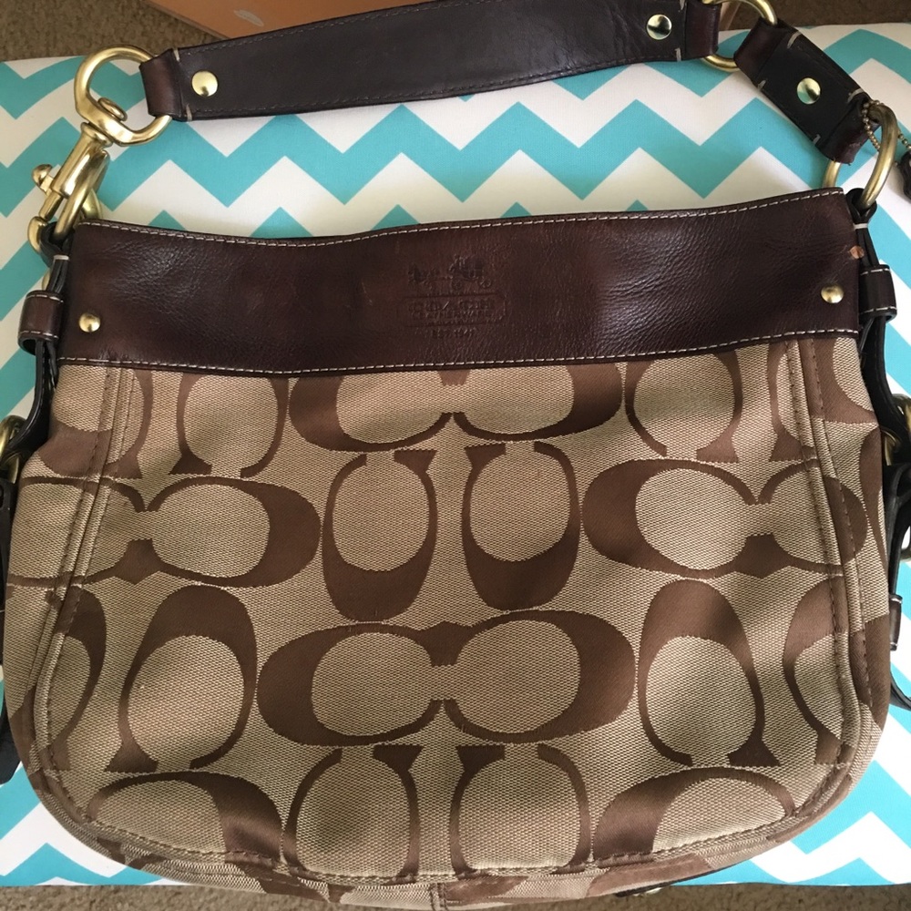 Coach Signature C Brown Canvas Shoulder Bag
